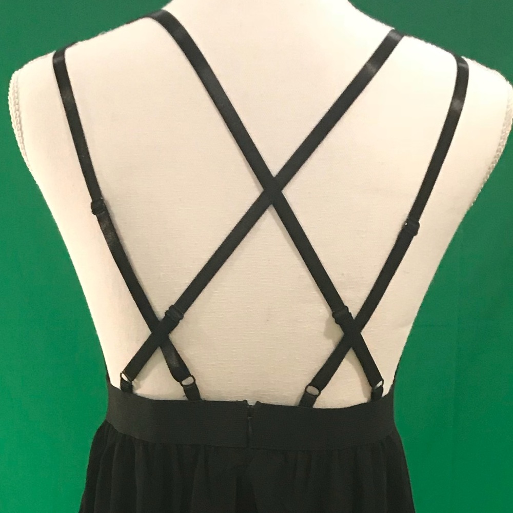 FASHION NOVA BLACK DRESS @LAST ONE - Picture 5 of 5